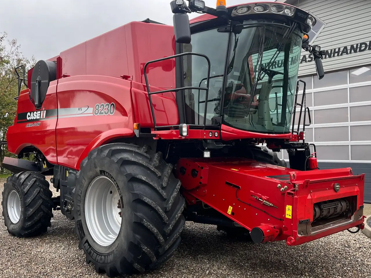 Billede 18 - Case IH Axial Flow 8230 Med 2 sideknive