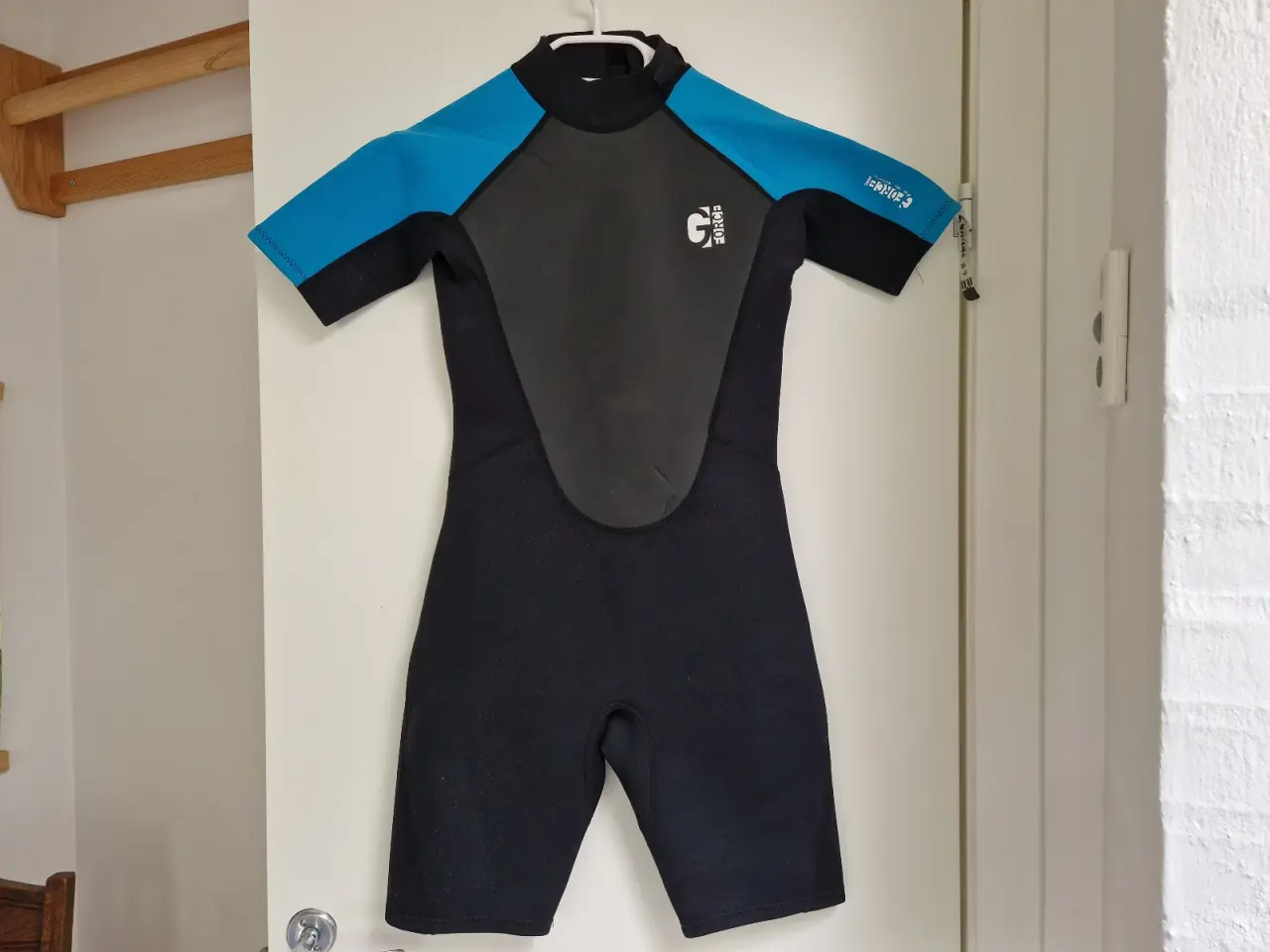 Billede 1 - GUL G-Force 3 mm. shorty våddragt str. JXL