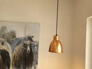 Loftslampe i messing.