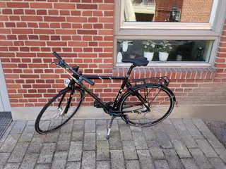 2 billige cykler
