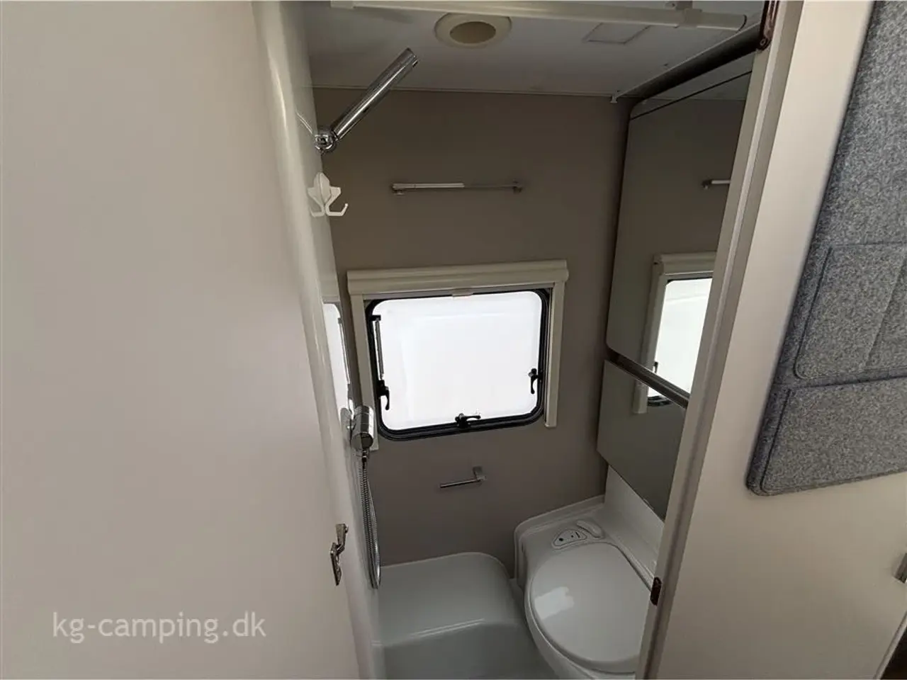Billede 9 - 2021 - Adria Adora 502 UL Populær og velholdt campingvogn med enkeltsenge og moderne design