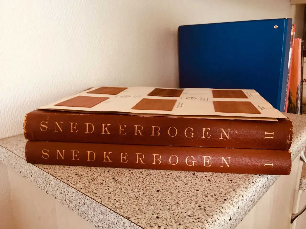 Billede 2 - Bøger og værktøjskataloger købes