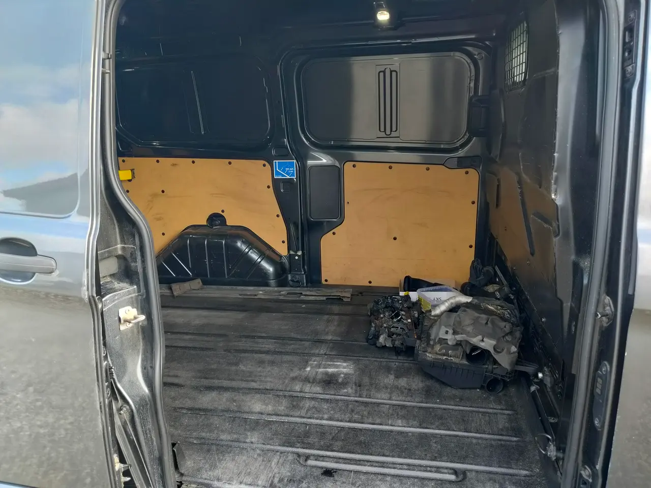 Billede 10 - Ford Transit Custom 2018, 2,0 TDCI / DEFEKT Tandre