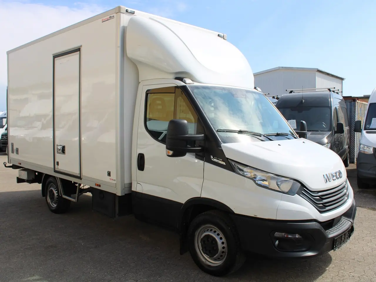 Billede 2 - Iveco Daily 2,3 35S14 Alukasse m/lift AG8
