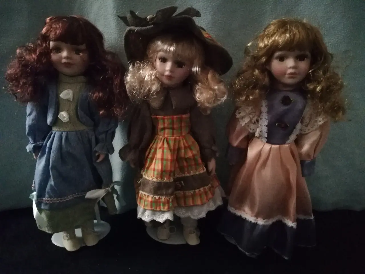 Billede 1 - 3 smukke Porcelænsdukker/Samleobjekter.