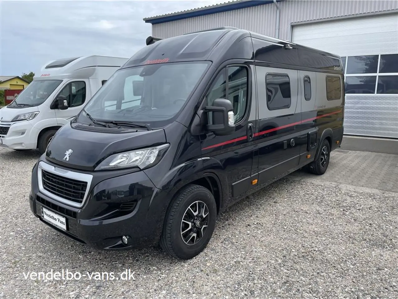 Billede 1 - 2023 - Dethleffs Globetrail   Enkeltsenge og stadig under 6 m