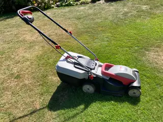 Græsslåmaskine