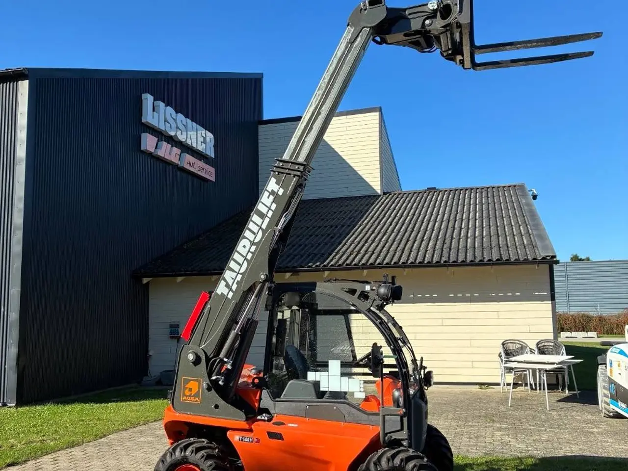 Billede 4 - Ausa T 144 H ( kan fragtes på maskintrailer )