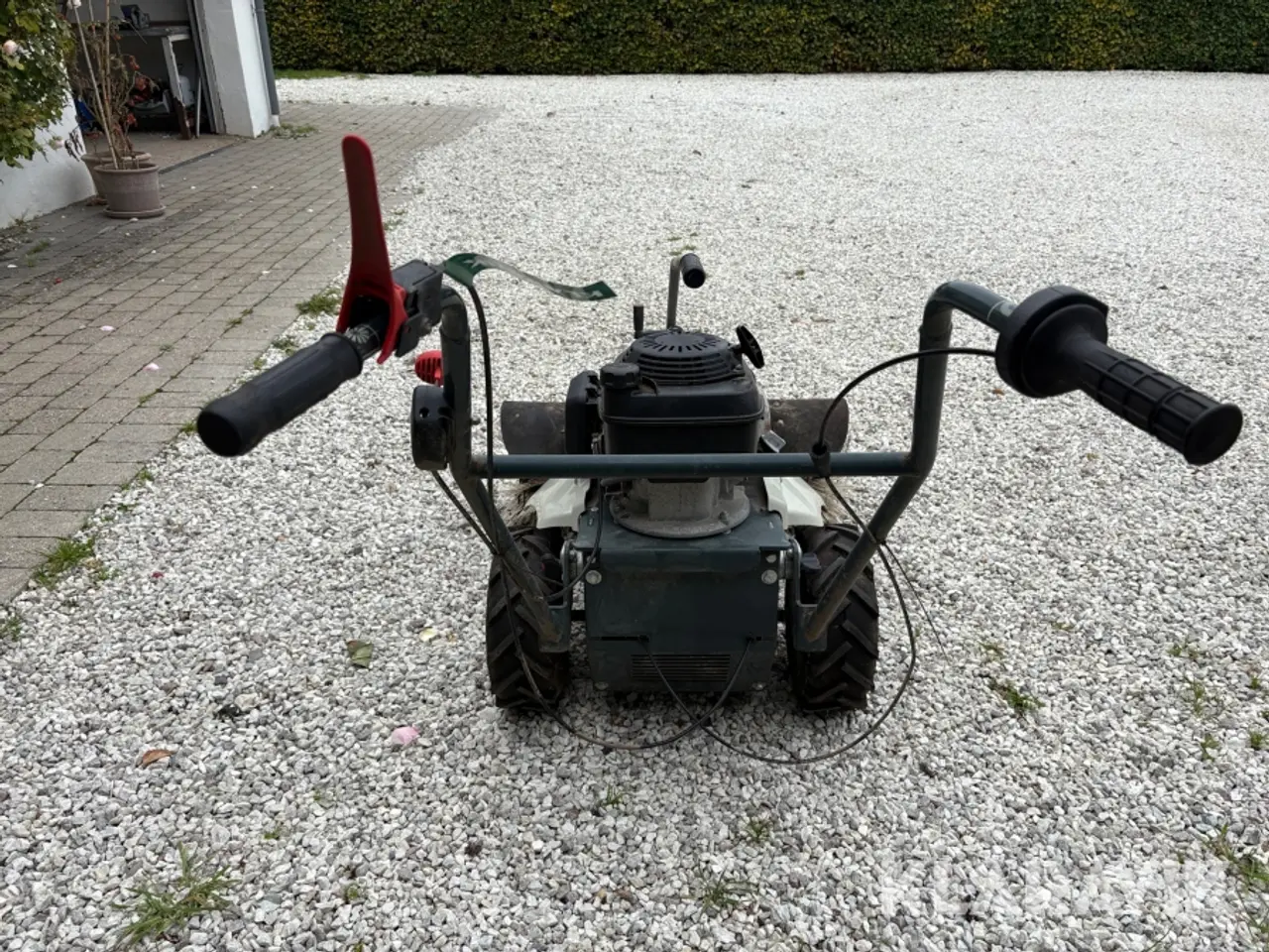 Billede 6 - Fejemaskine Cramer KM 80 H - Honda motor