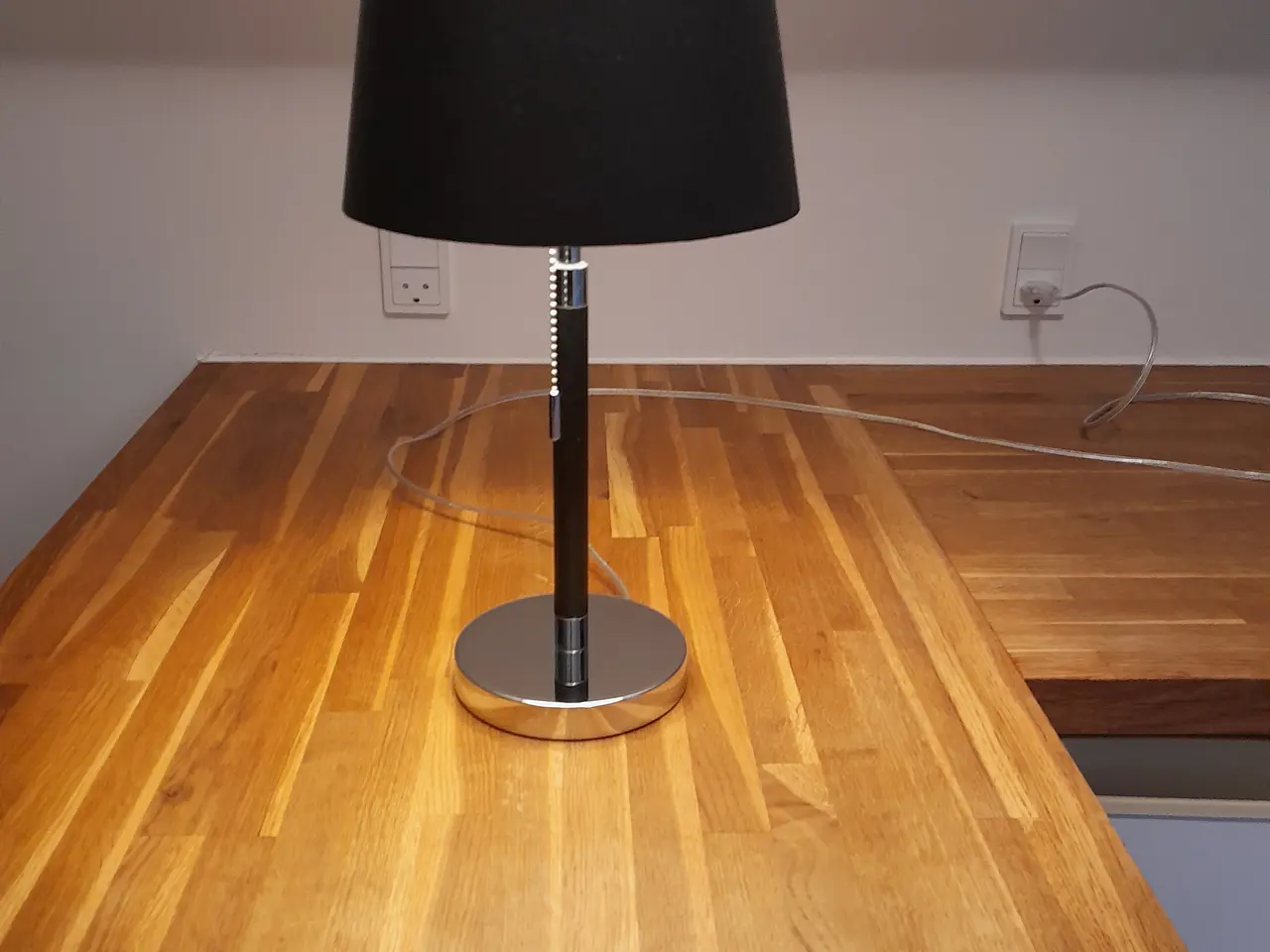 Billede 1 - Fin Lampe næsten som ny
