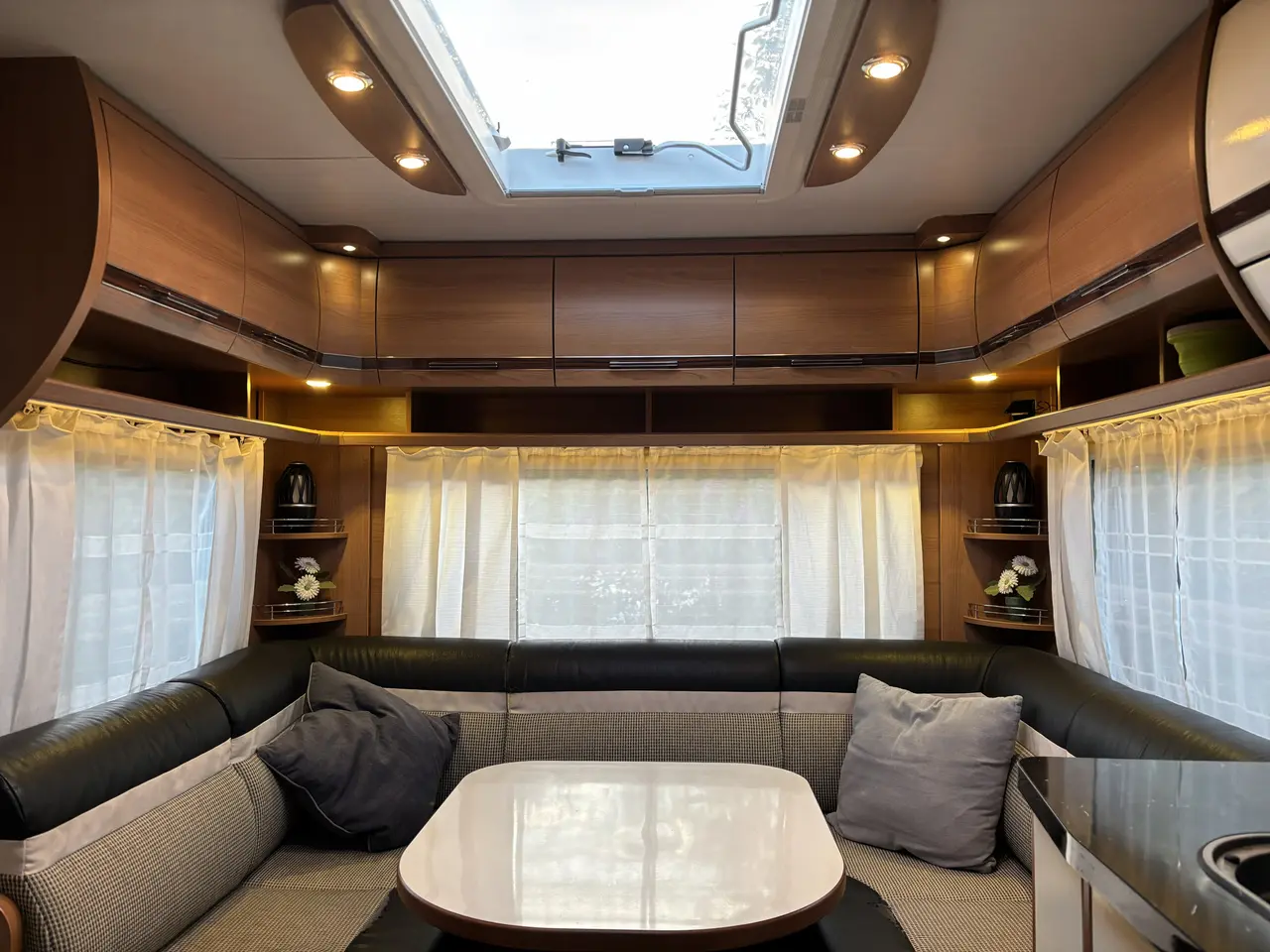Billede 8 - LMC Musica 470 D – 2015 – Velholdt vogn med masser