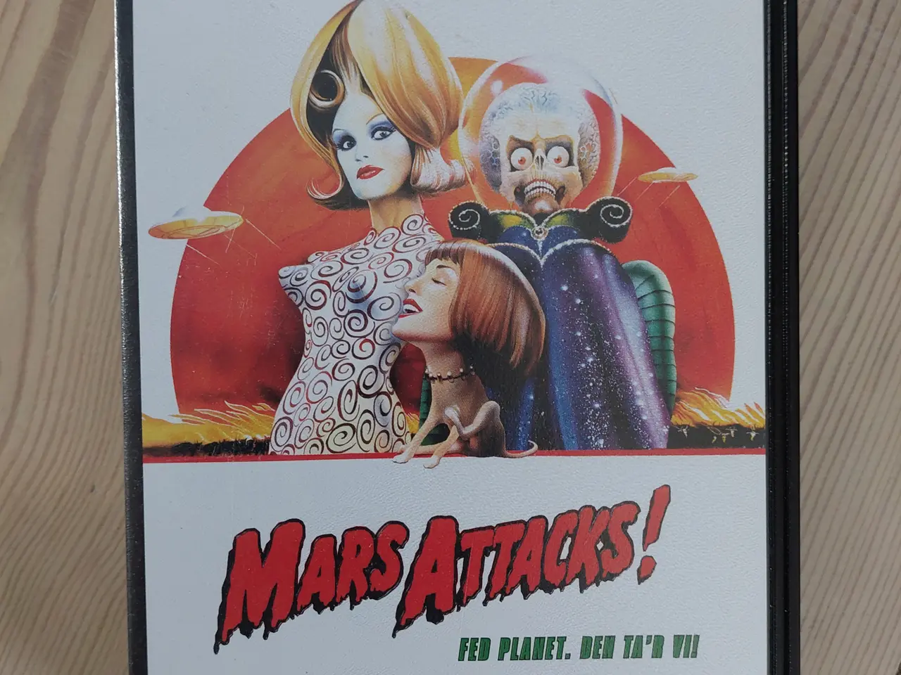 Billede 1 - Mars Attacks! (VHS) – Klassisk sci-fi komedie