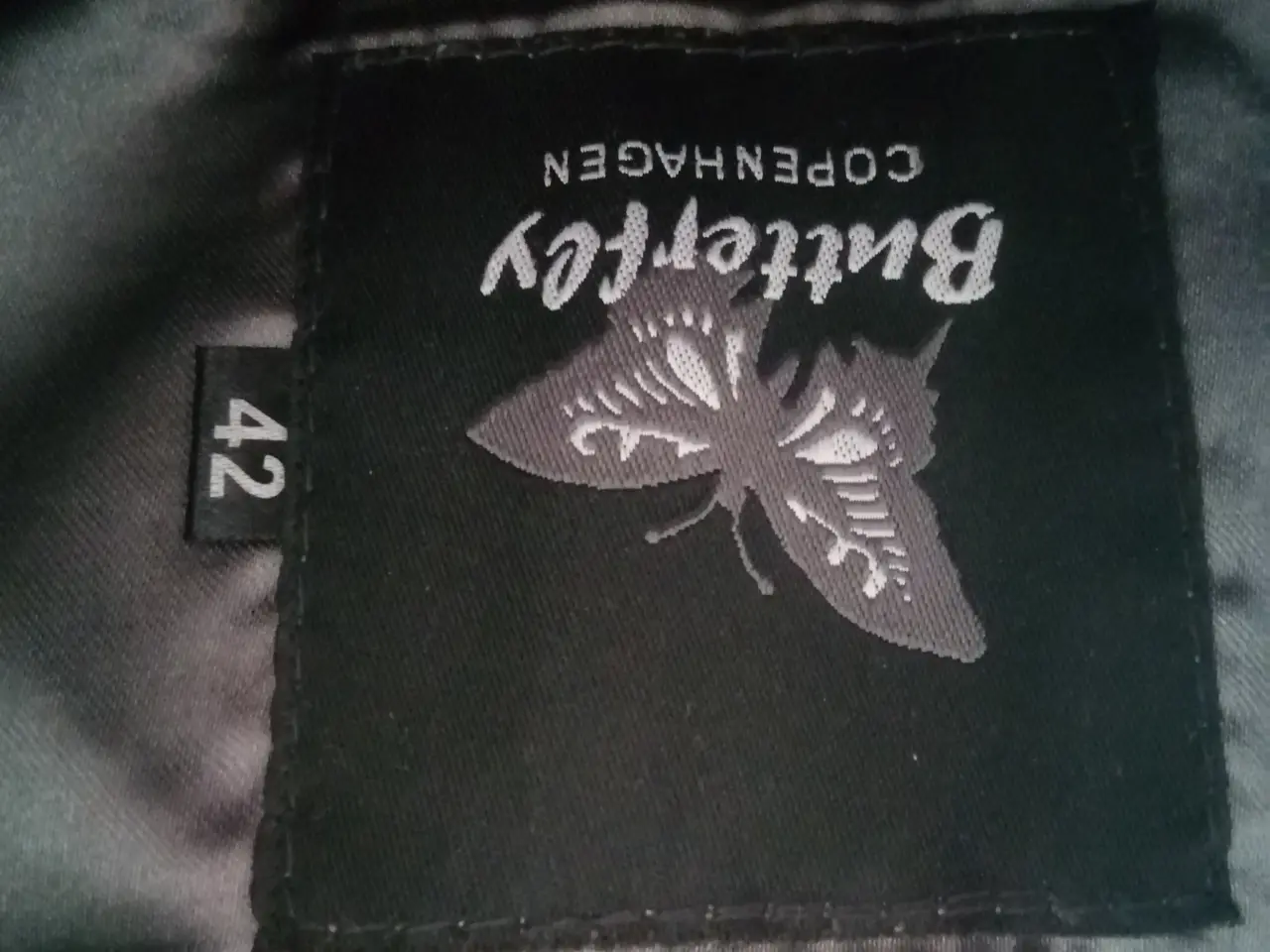 Billede 2 - Skind nederdel