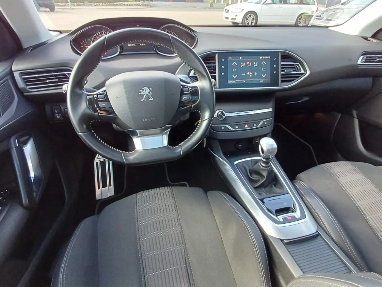 Billede 15 - Peugeot 308 1,2 e-THP 130 Allure Sky SW