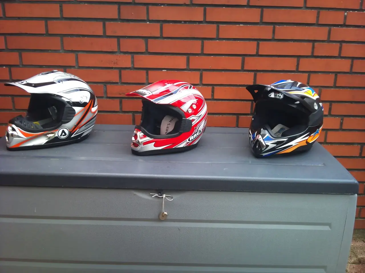 Billede 1 - Cross, Bmx, Atv. Acerbis / Arc / Airoh.