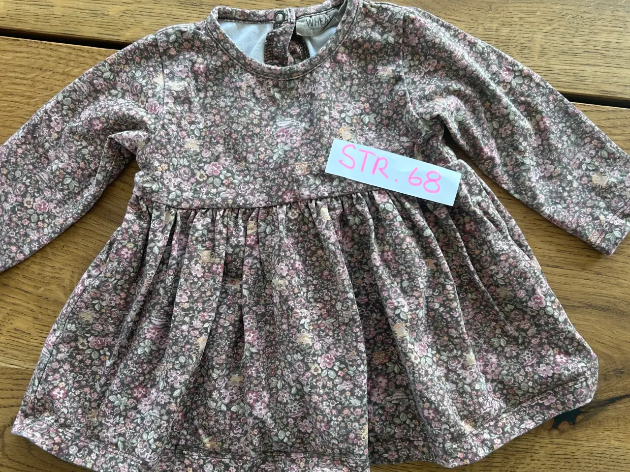 Billede 8 - Babytøj pige str. 68