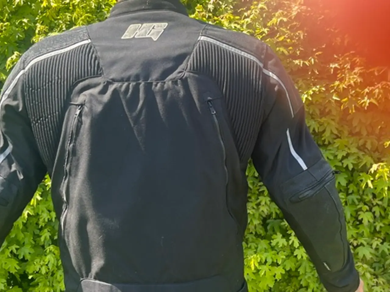 Billede 2 - Pæn og velholdt Gore Tex jakke   