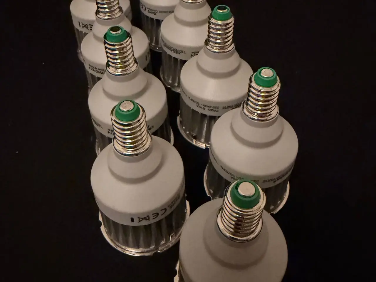 Billede 1 - Megaman LED-pærer E14 7W varm hvid – ca. 8 stk.