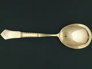 Louise Grødske, 22½ cm.