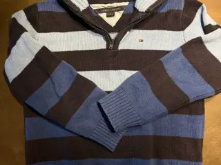 Flot Tommy Hilfiger strik med lynlås – Str. 7