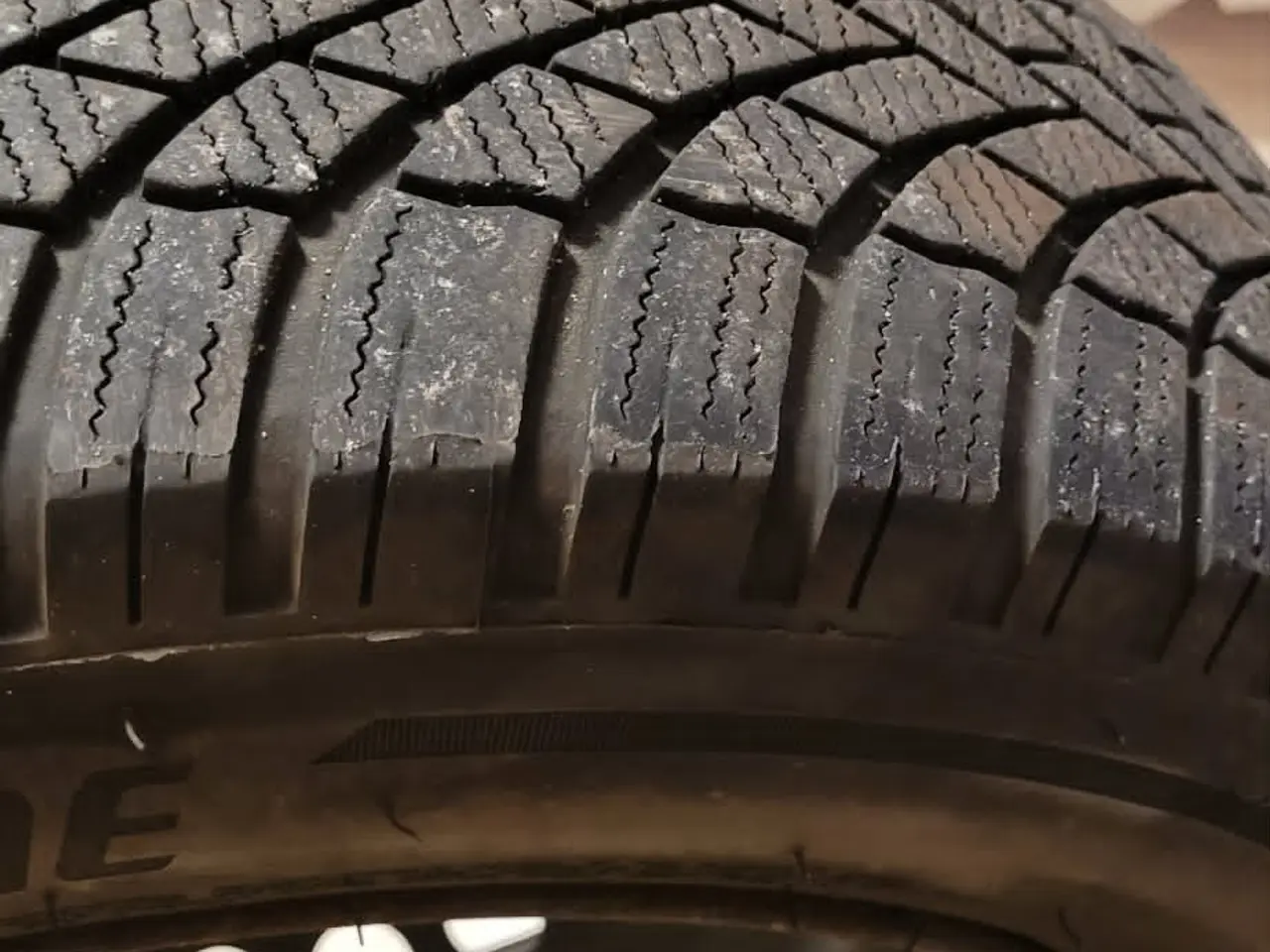 Billede 1 - 4 komplette Bridgestone vinterhjul – 14" stålfælge