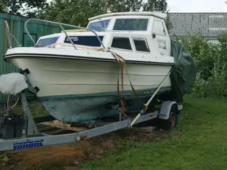 Norsk Motorbåd, mrk. Myra, 22 fod, m 28hk.