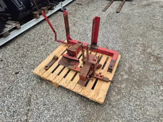 Automattræk til ballepresser og traktor.