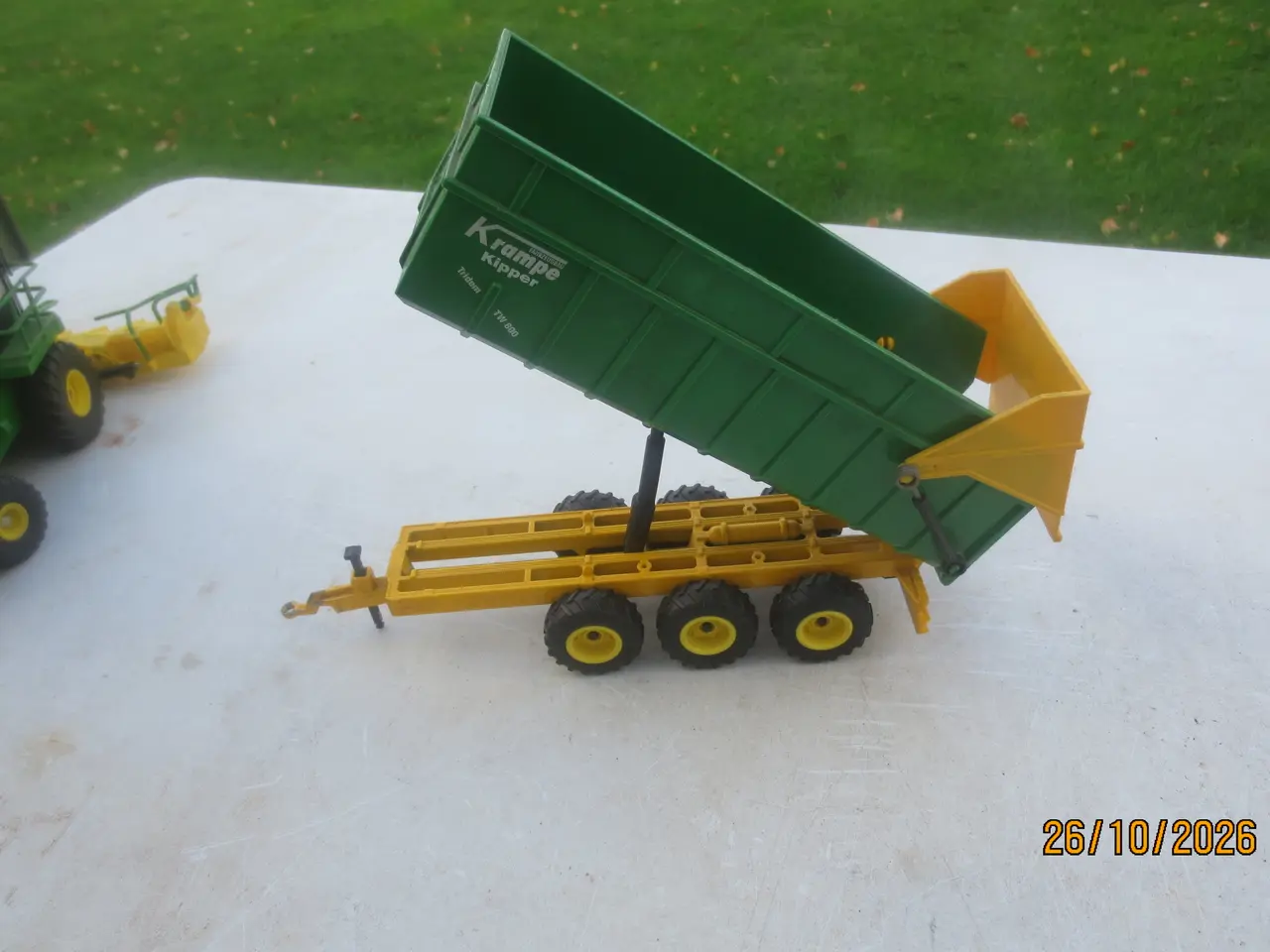 Billede 9 - 1 stk Modeltraktor John Deere 7500 snitter