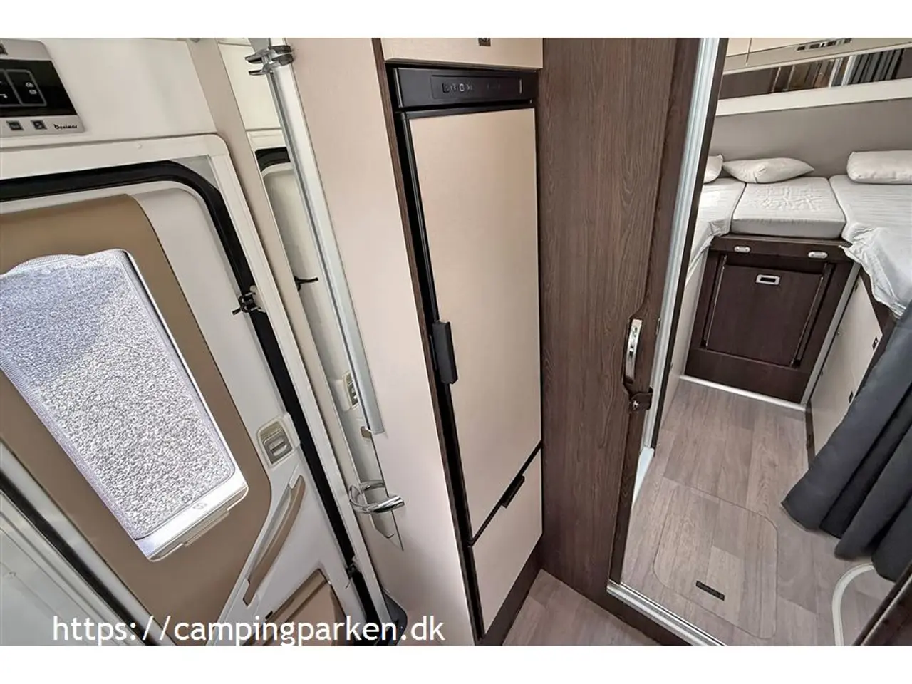 Billede 10 - 2020 - Benimar Sport 363 NK   Super velholdt Benimar 363 Vinter camper til 5 personer