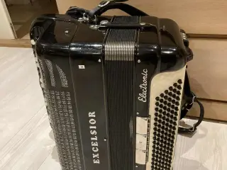 Exexcelsior electronic harmonika 96-120