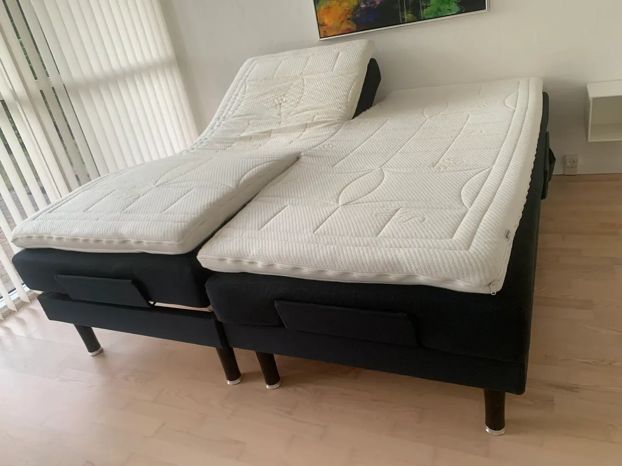 Billede 1 - Elevationsseng med massage 180 x 210 cm.