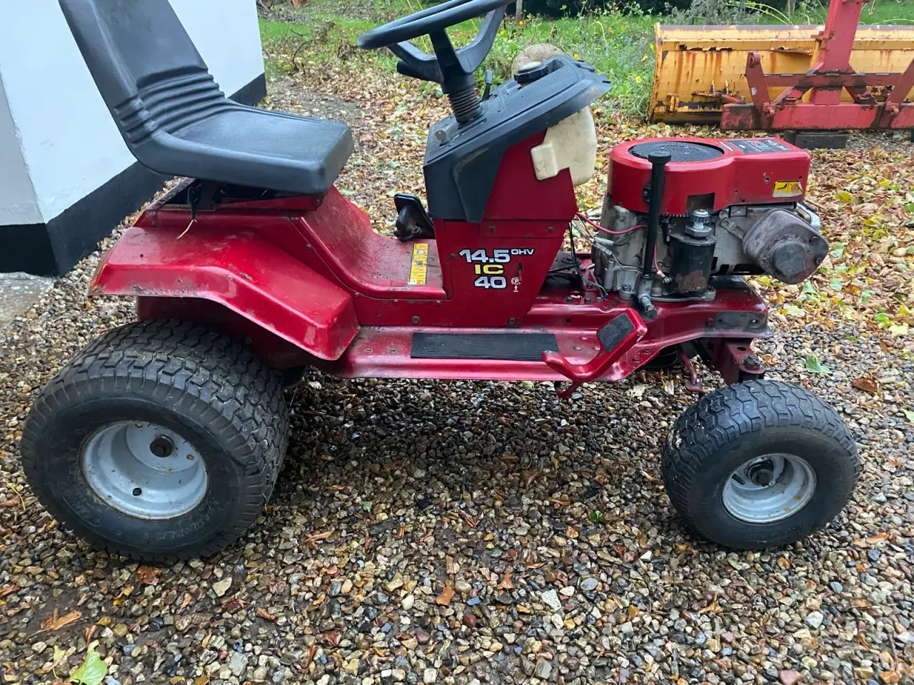 Billede 1 - havetraktor defekt motor.