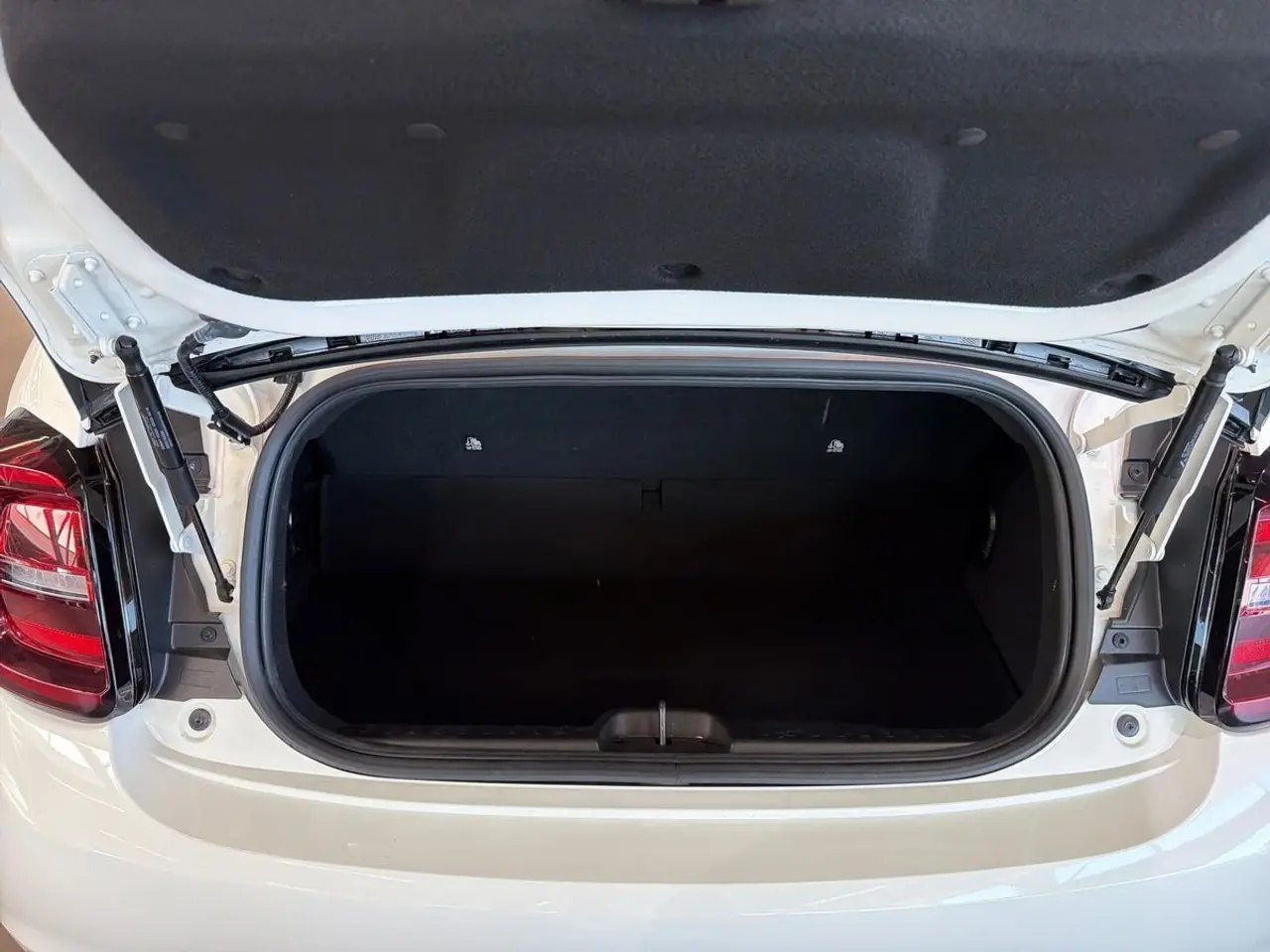 Billede 10 - Fiat 500e 42 Icon Cabrio