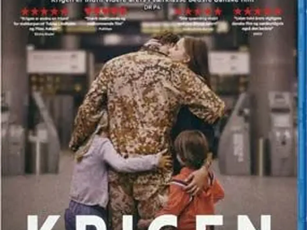 Billede 1 - Pilou Asbæk ; KRIGEN