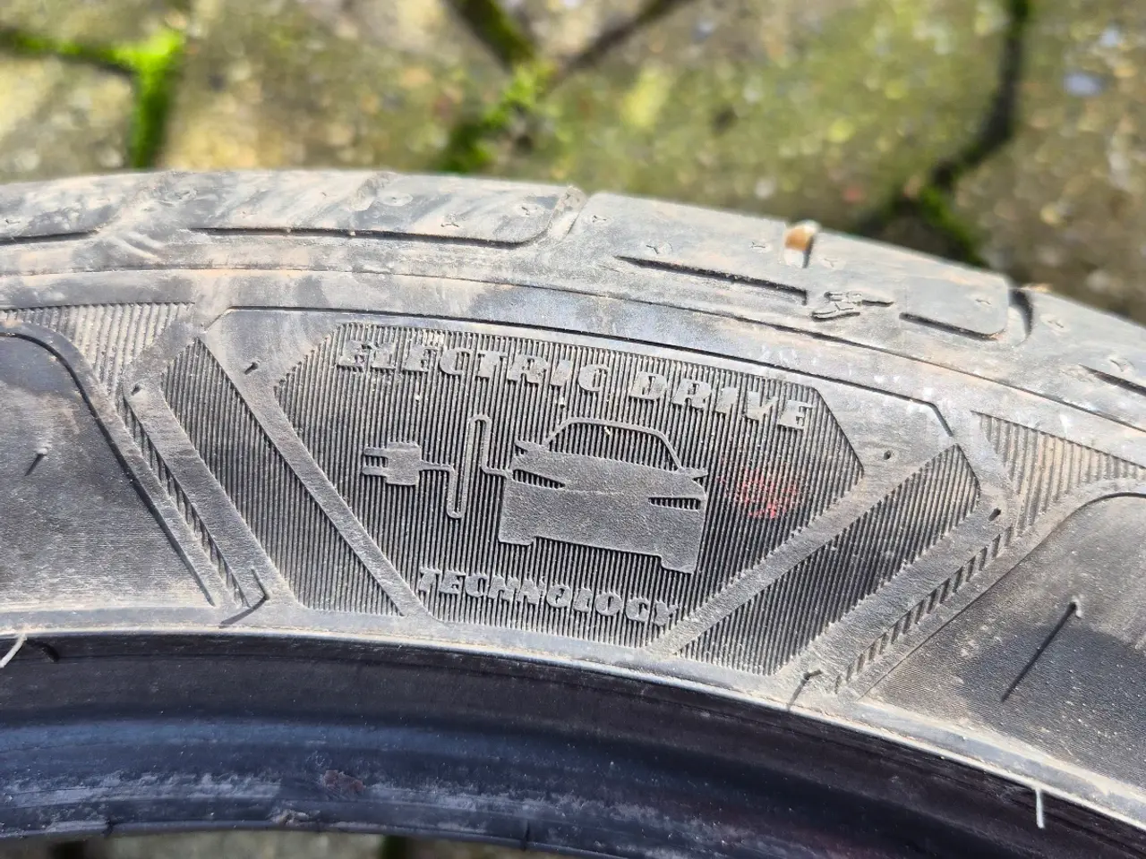 Billede 4 - 4 Stk. Good Year 215/45R20