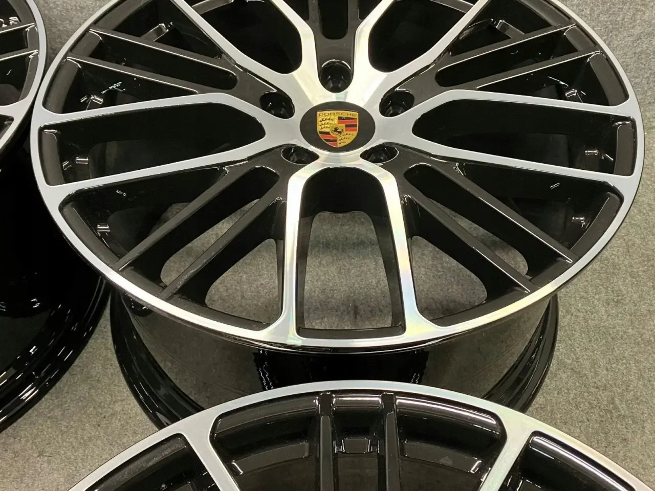 Billede 3 - ALUFÆLGE PORSCHE PANAMERA 971 GTS 21"