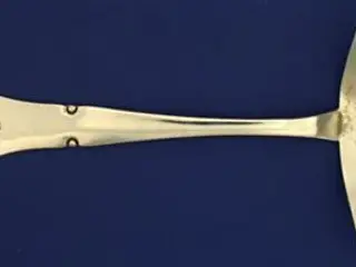 Fransk Lilje Sauceske, 18 cm.