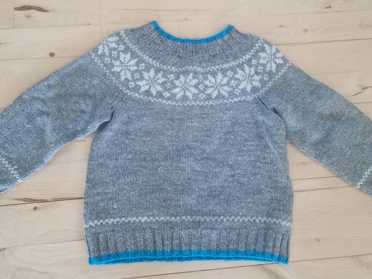 Billede 1 - Strikbluse