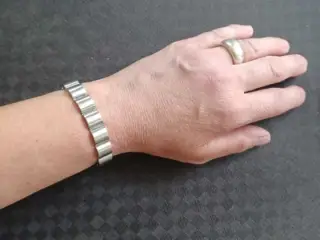 Alex- Stilrent armbånd