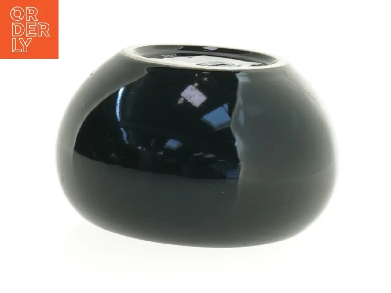 Billede 2 - Sort keramik vase (str. 14 x 8 cm)