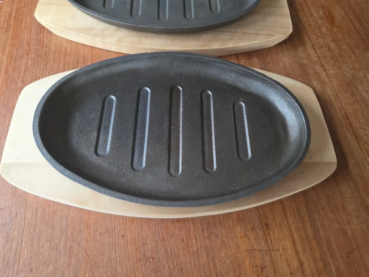 Billede 5 - Støbejern steaktallerken 3 stk