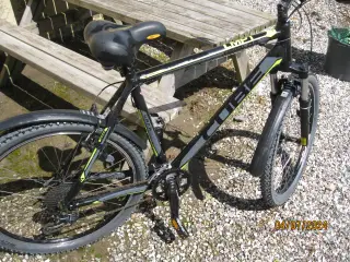 Cube analog cykkel
