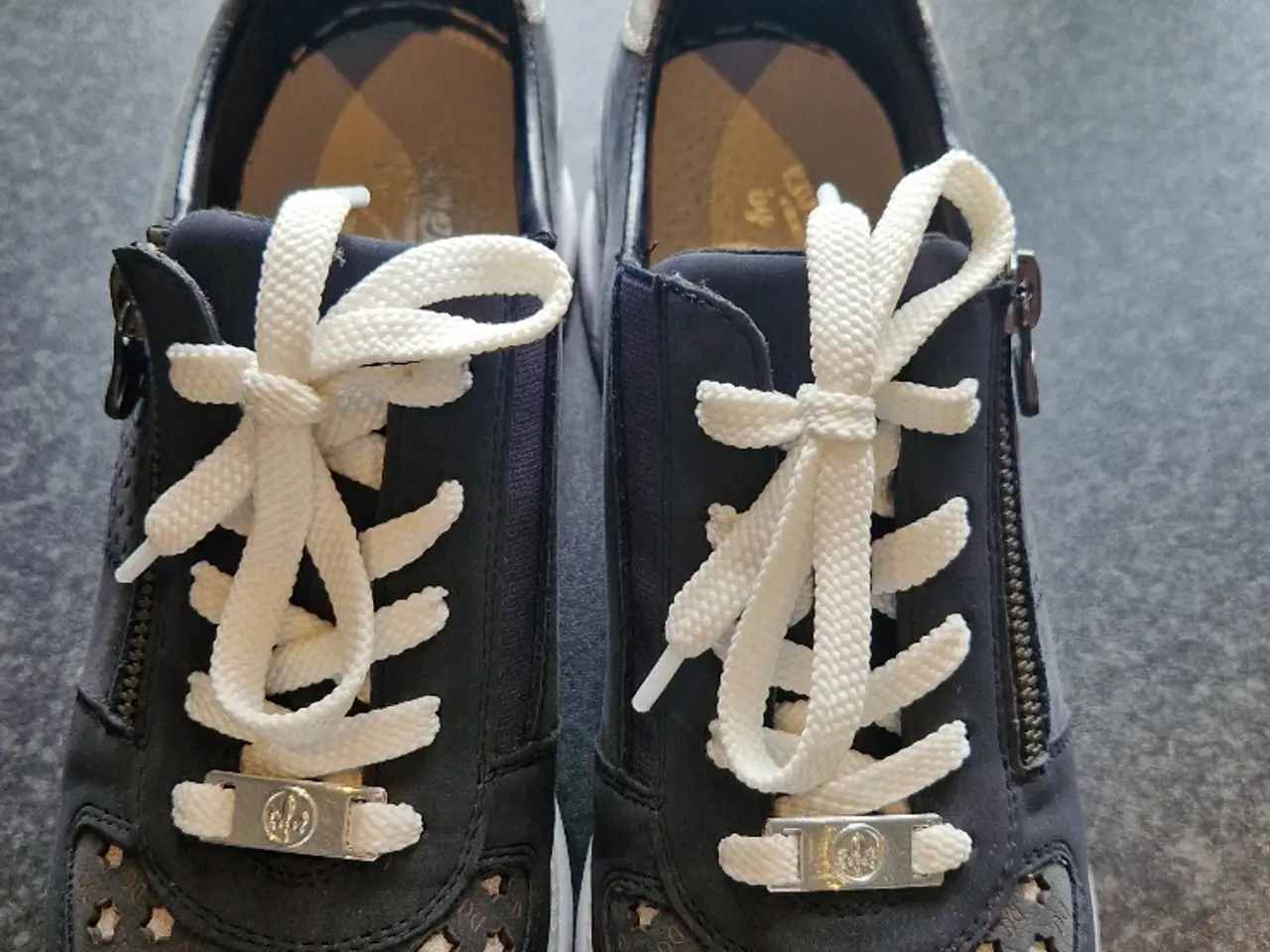 Billede 1 - Rieker sneakers str 40