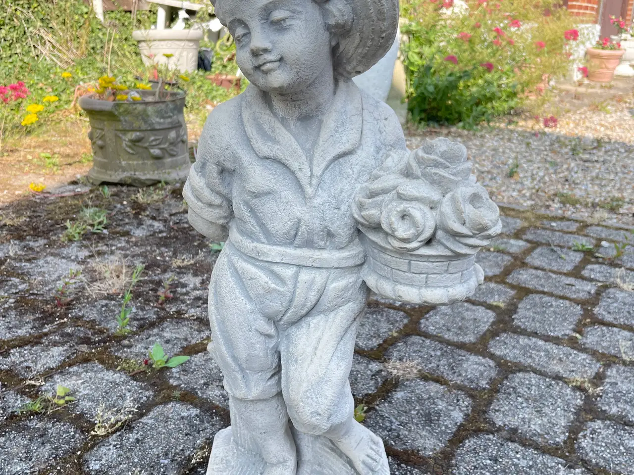 Billede 3 - Smuk havefigur / marmorfigur (70 cm)