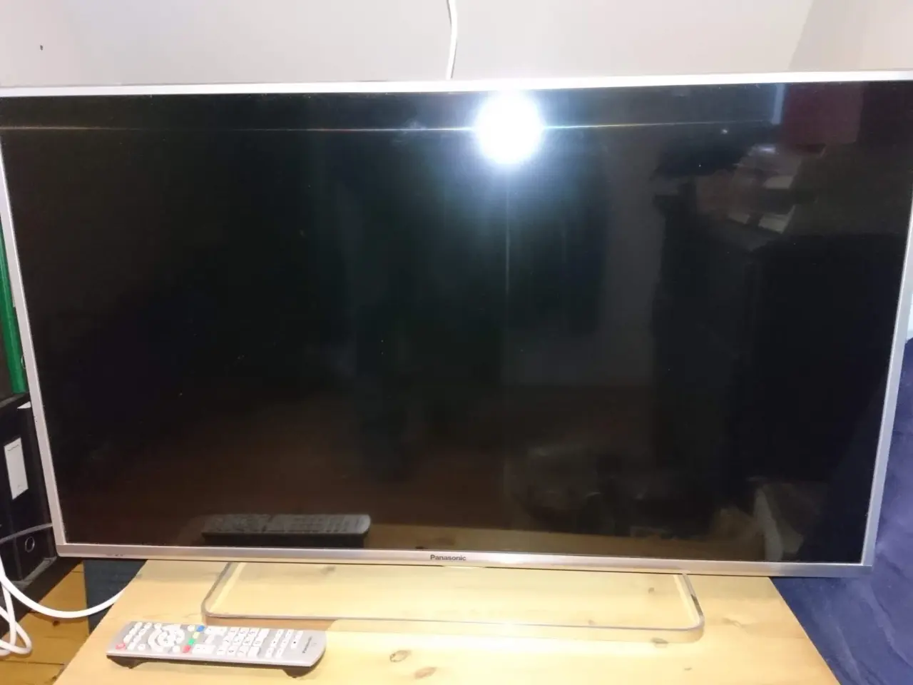 Billede 1 - Tv Panasonic; 90 cm x 52 cm = 40 tommer