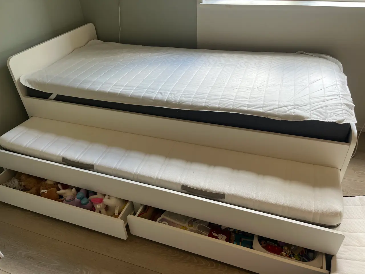 Billede 3 - Seng fra Ikea