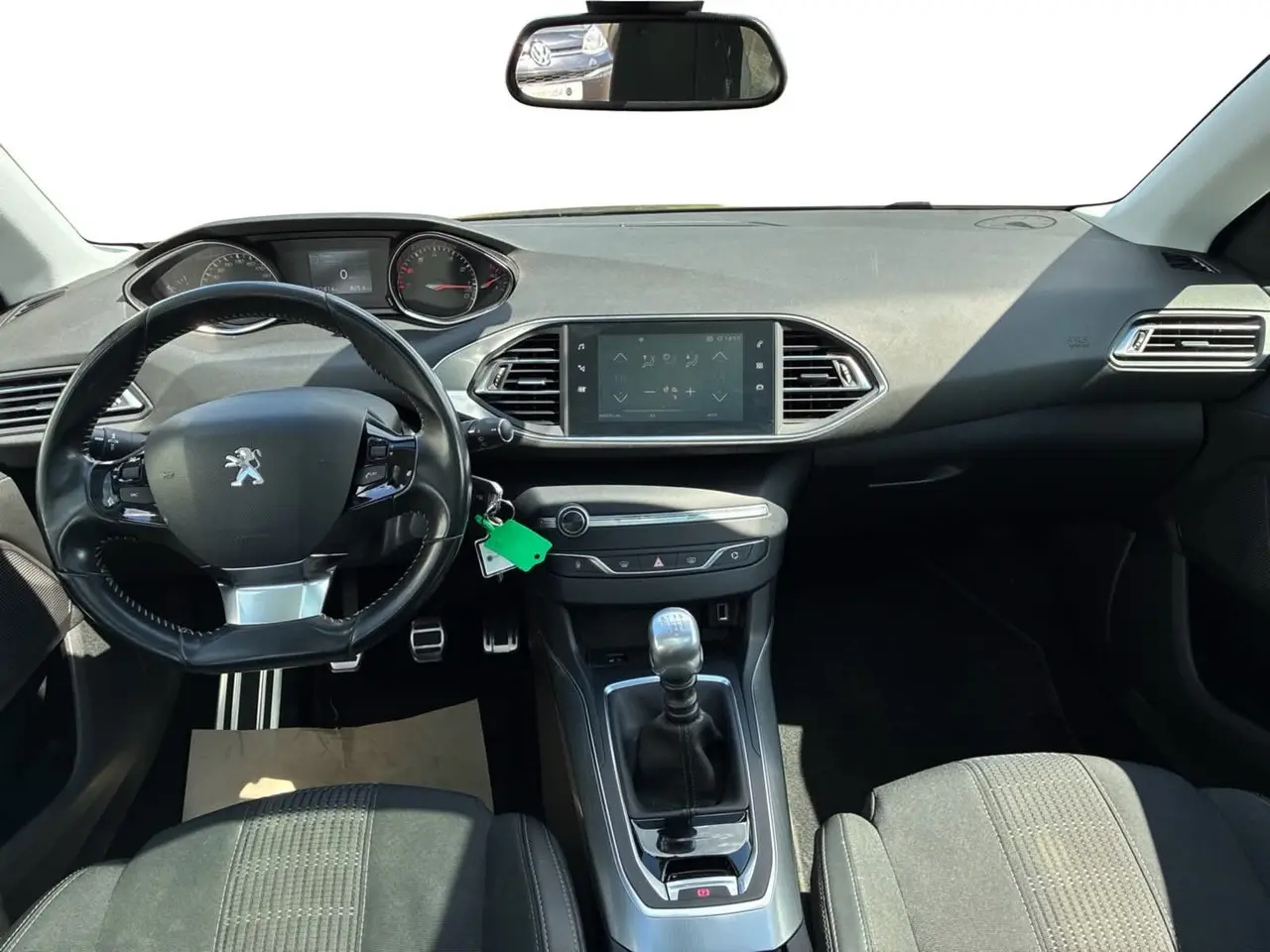 Billede 10 - Peugeot 308 1,2 e-THP 130 Allure Sky SW