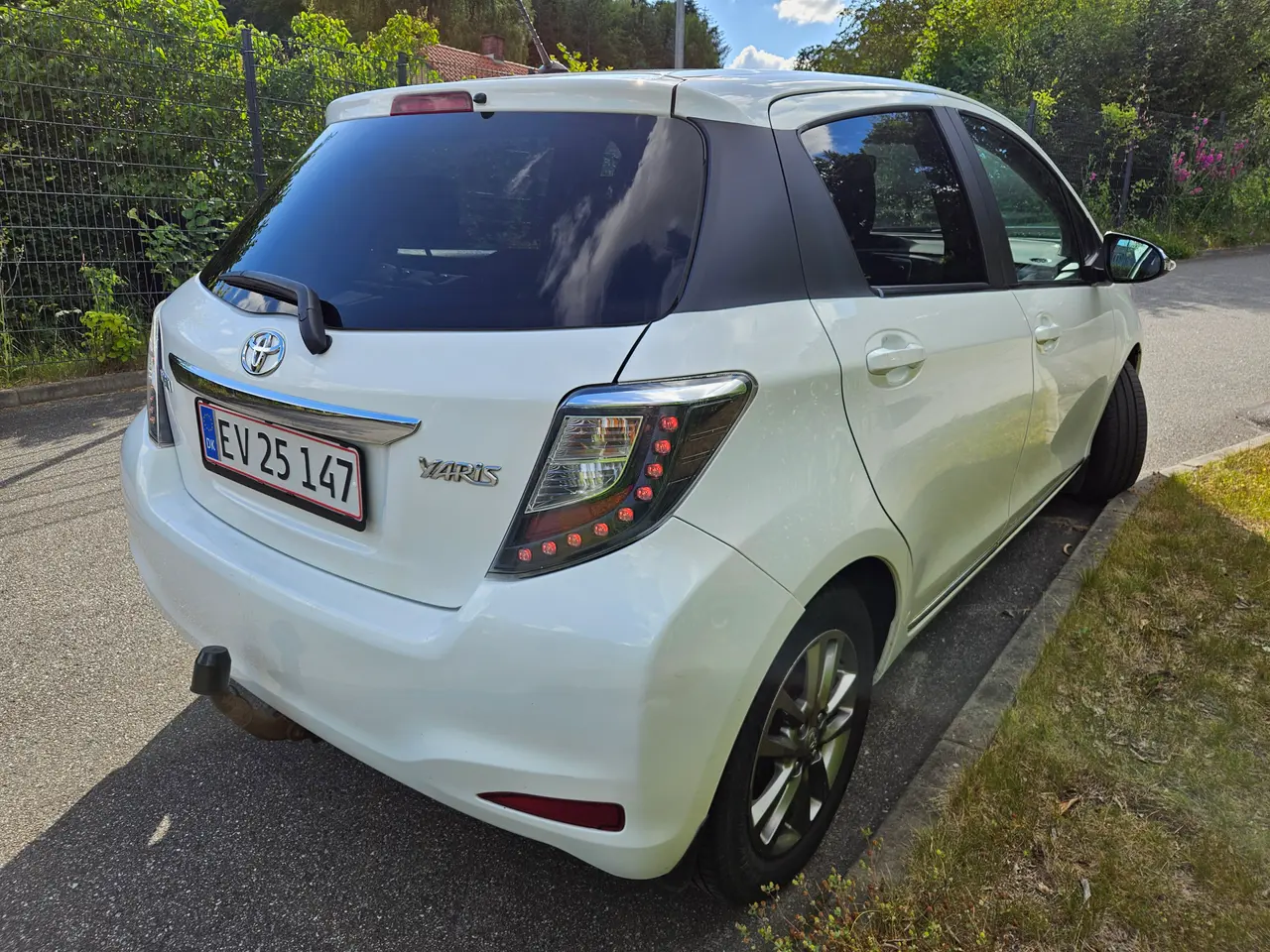 Billede 4 - 2014 Toyota Yaris 1,3 VVT-i Trend 5d 6g 