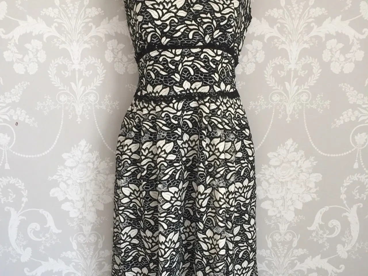 Billede 1 - Kjole fra M & S Collection / Størrelse 42