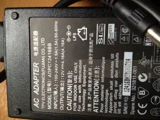 AC adapter 12V